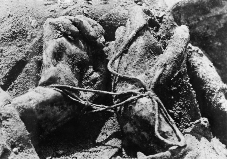 The_Katyn_Massacre_1940_HU74967-768x539.jpg